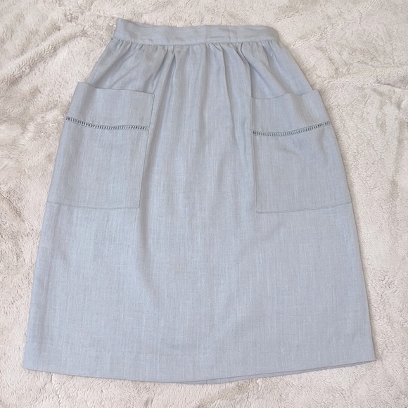 Vintage JR Bentley Light Gray Patch Pocket A-Line Midi Skirt - Size 9/10 - Picture 5 of 10